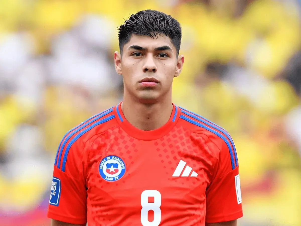 Darío Osorio jugando para Chile Sub-20